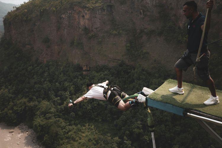 bungee jumping queenstown